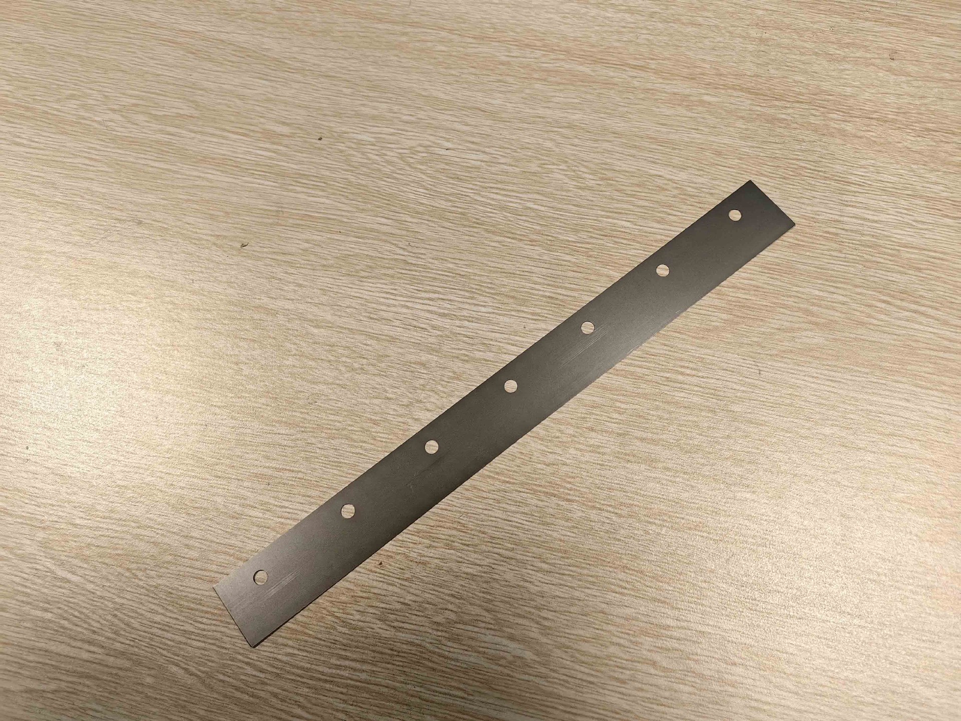 Standard blades with anti-Solder paste coating